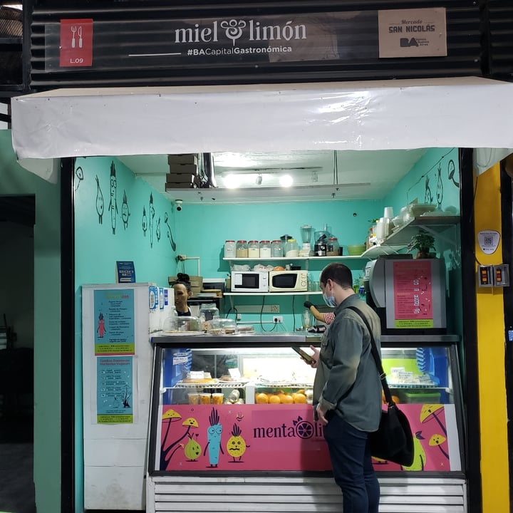 review photo of Menta & Limón Vegan Flan de coco shared by @danielacianfrini on 02 Oct 2022 - review
