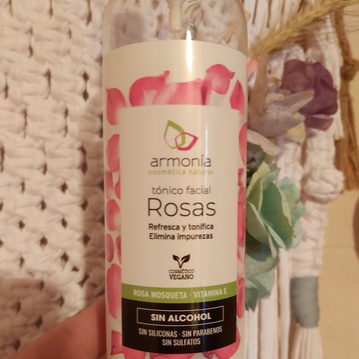 photo of Armonía Cosmética Natural Tónico Facial Rosas shared by @sandraliliana on  12 Mar 2021 - review