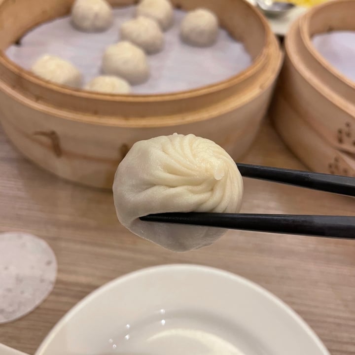 photo of Din Tai Fung Great World City Branch Steamed Yam Xiao Long Bao shared by @applepancakes on  24 Nov 2020 - review