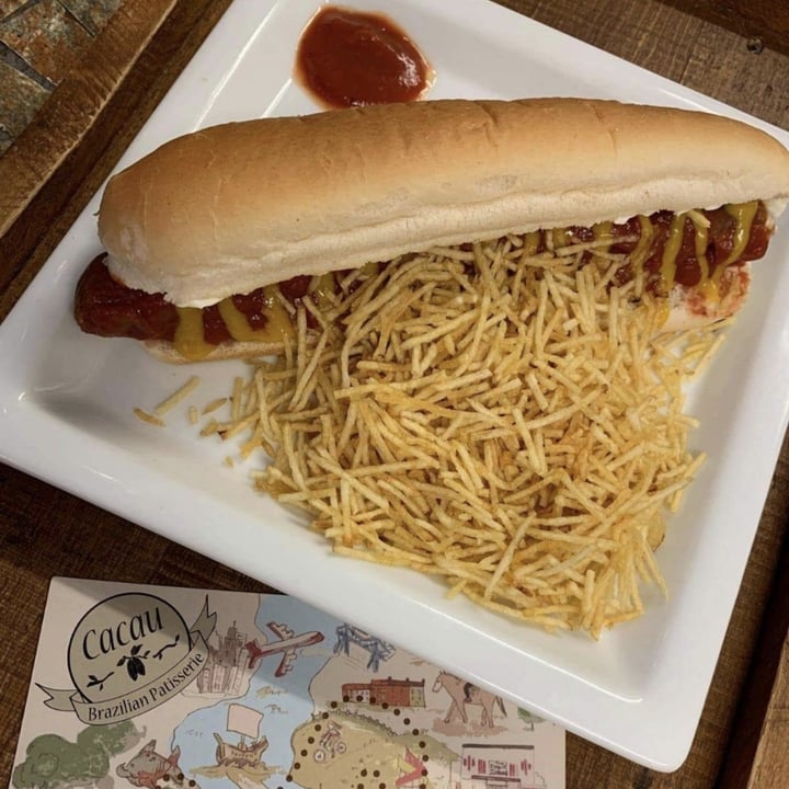 review photo of Cacau Brazilian Patisserie vegan hot dog shared by @roseperiotto on 11 May 2022 - review