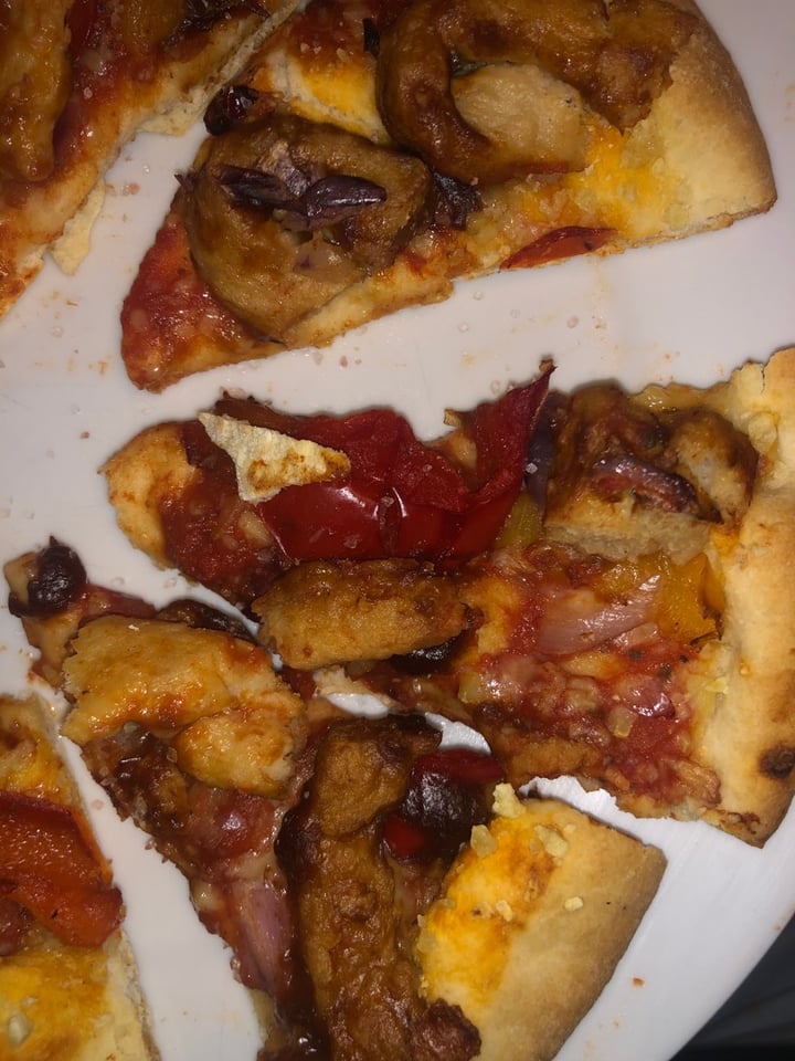 review photo of Fry's Family Food Smoky BBQ Wood Fired Pizza shared by @marchesivegan on 09 Jan 2020 - review