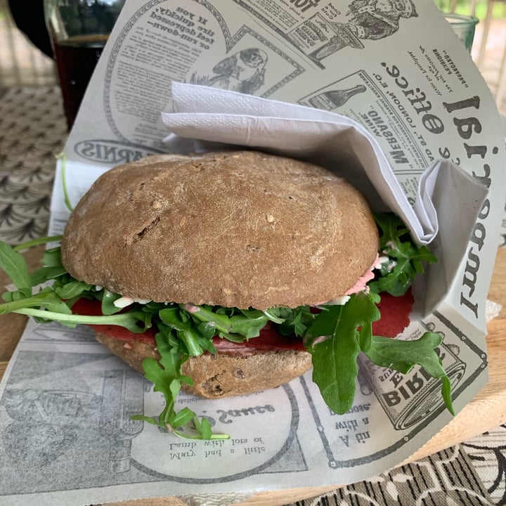 photo of River Oglio bike bar River Burger shared by @susannapremi on  21 Apr 2022 - review