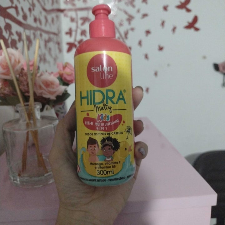 photo of Salon line Condicionador Hidra shared by @hannahbrazao on  26 Apr 2022 - review