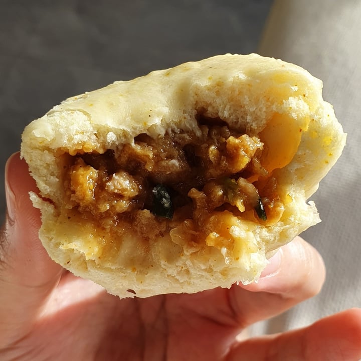 photo of Krop Curry Bun shared by @yiersansiwu on  08 Jan 2022 - review