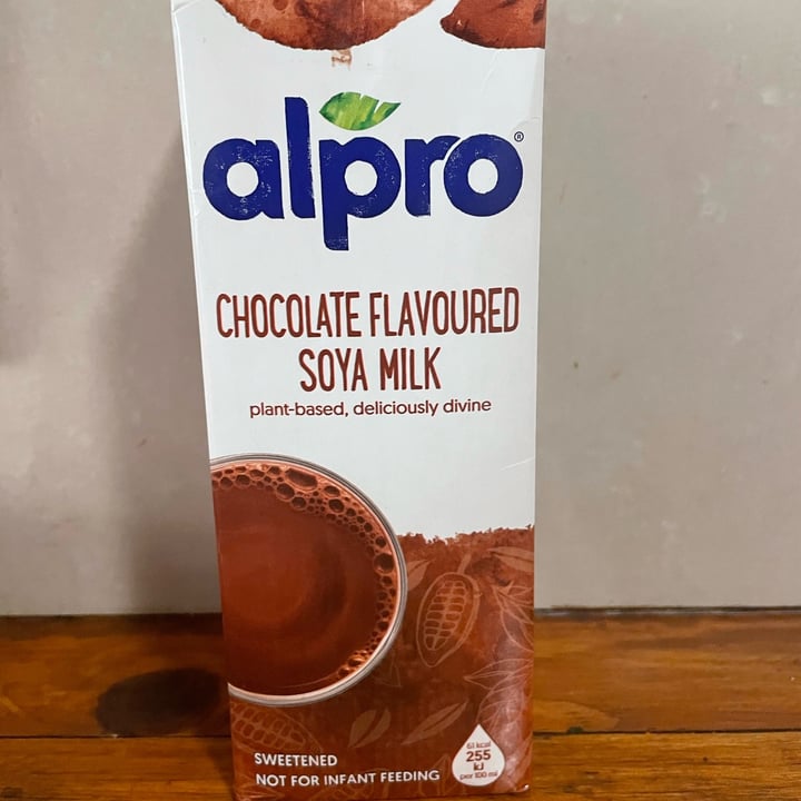 photo of Alpro Chocolate Flavored Soya Milk shared by @thehumblechickpea on  07 Jun 2022 - review