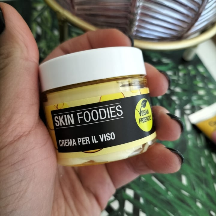 review photo of Cien Skin foodies crema facial nutritiva shared by @aluccia on 15 Mar 2022 - review