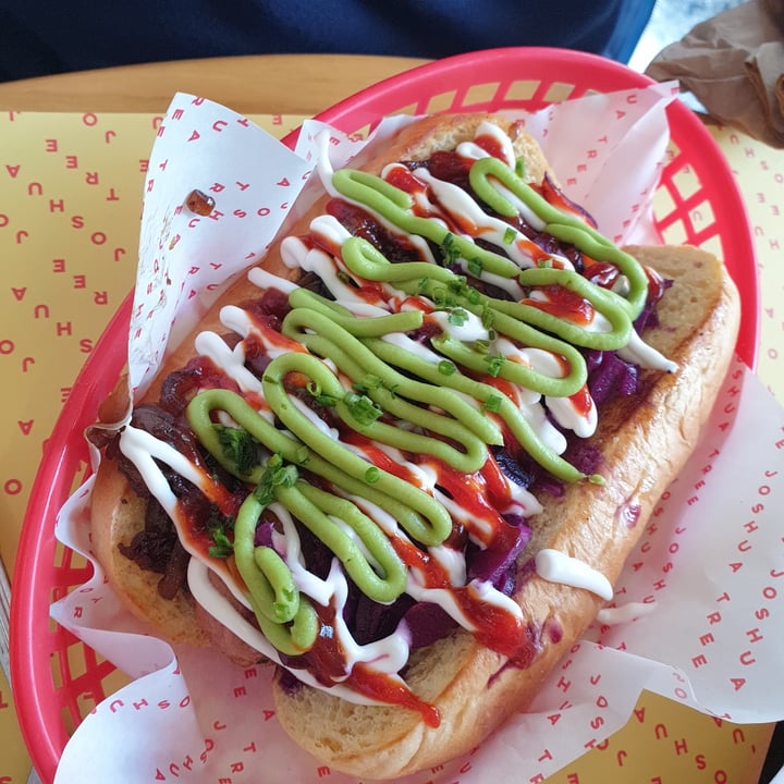 review photo of Joshua Tree Cafe Vegan Hotdog shared by @thedronewhisperer on 18 Jul 2022 - review