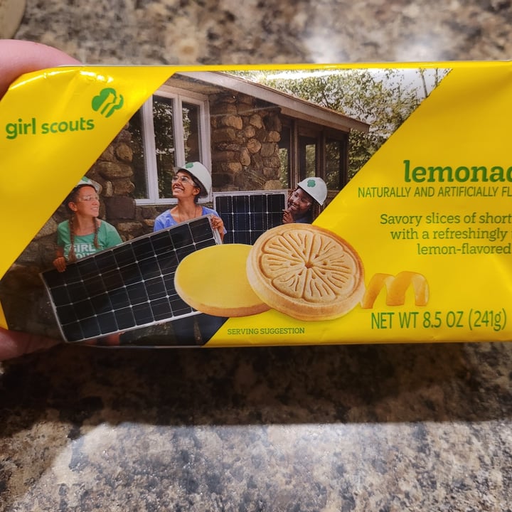 photo of Girl Scout Cookies Lemonades shared by @veganwildflower on  02 Apr 2022 - review