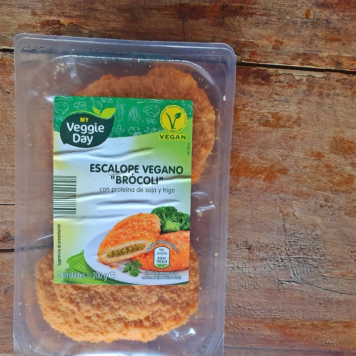 review photo of My veggie day Escalope vegano "brócoli" shared by @sylbee on 27 Mar 2022 - review
