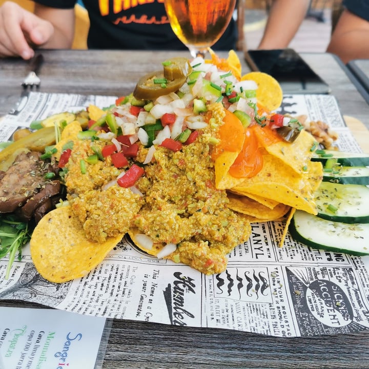 photo of Bubita Bar Nachos shared by @melissaaserna on  29 Aug 2020 - review