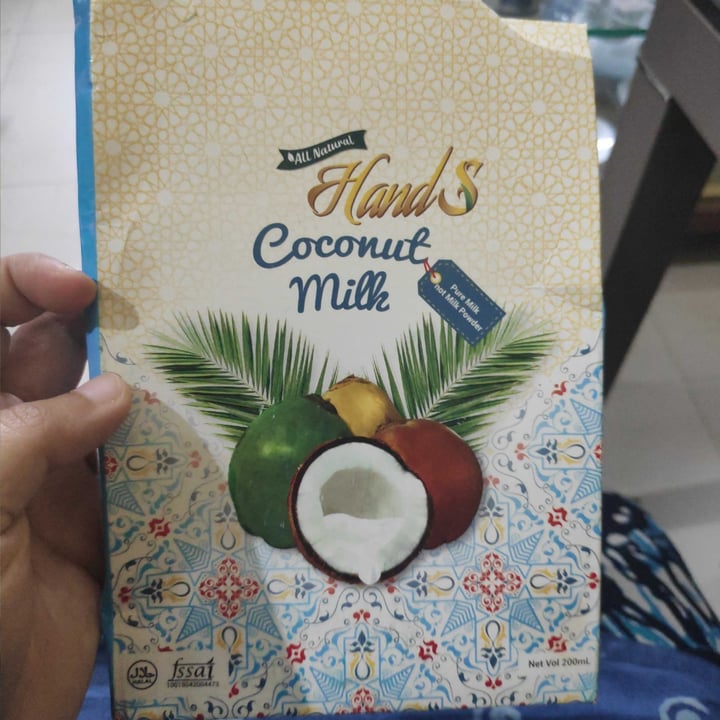 photo of All natural hands Coconut milk shared by @payalsrao on  20 Jun 2020 - review