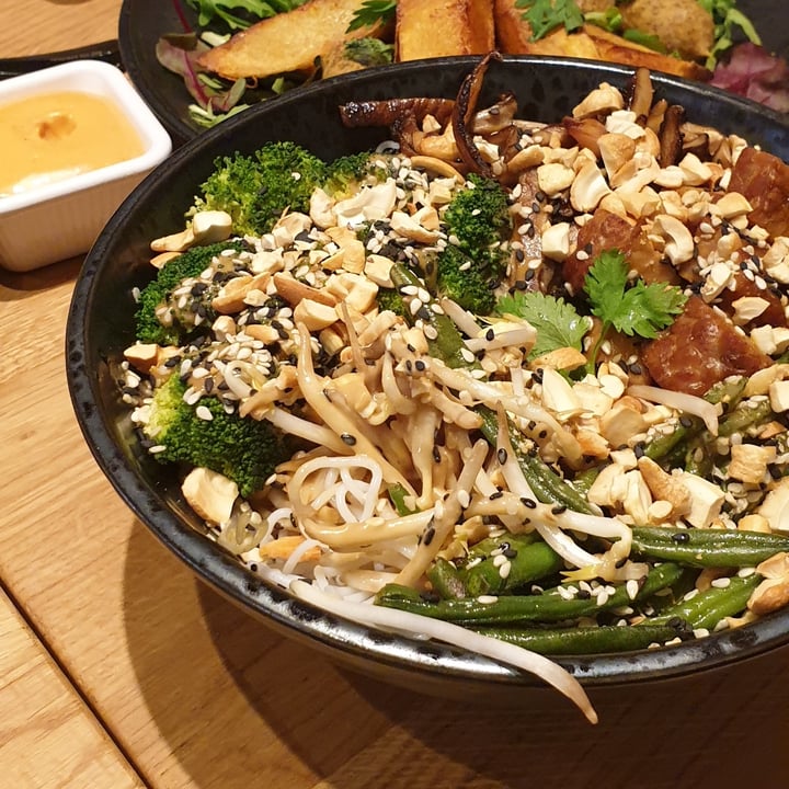 photo of Forky's Buddha Bowl shared by @veganfindsaustria on  30 May 2020 - review