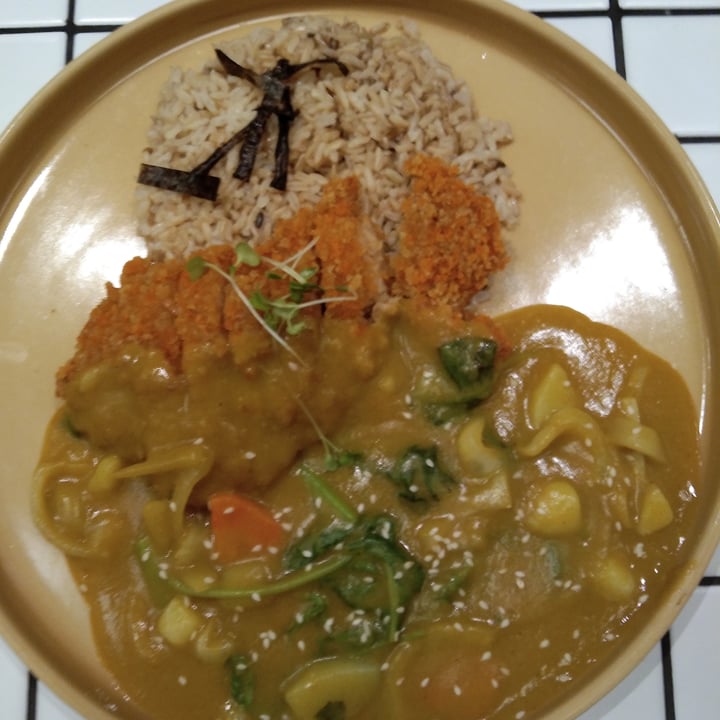 photo of Burgreens Bowl Neo SOHO Japanese katsu curry bowl shared by @poppyprl on  28 Jan 2021 - review