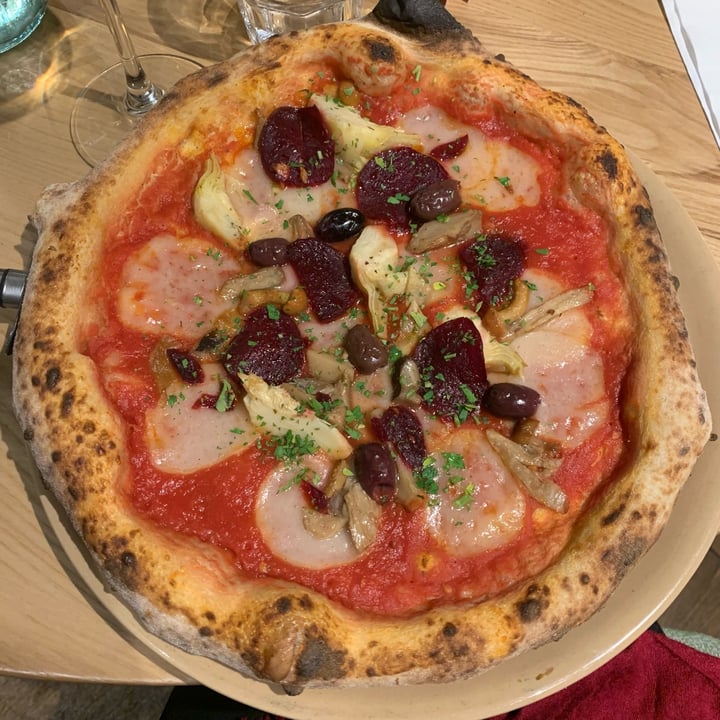 photo of Purezza - Vegan Pizza Camden The one with all the seasons shared by @jashment on  19 May 2022 - review