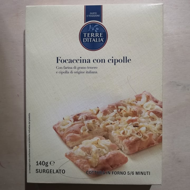 photo of Terre d'Italia Focaccia alle cipolle shared by @matteoto on  23 Apr 2022 - review