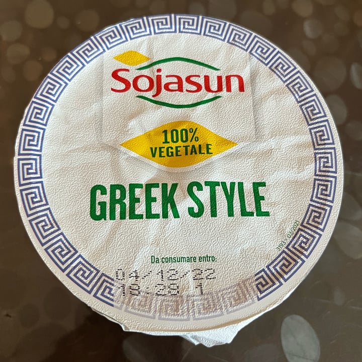 photo of Sojasun Greek Style Nocciola shared by @elenagobbo on  13 Nov 2022 - review