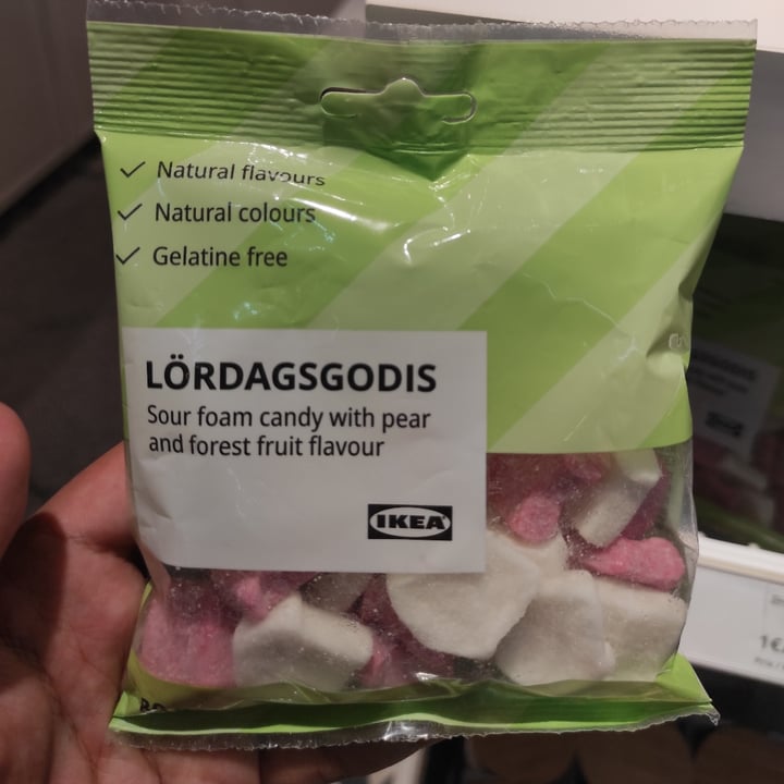 photo of Ikea LÖRDAGSGODIS Sour foam candy with pear and forest fruit flavour shared by @veganeuskadi on  05 Nov 2022 - review
