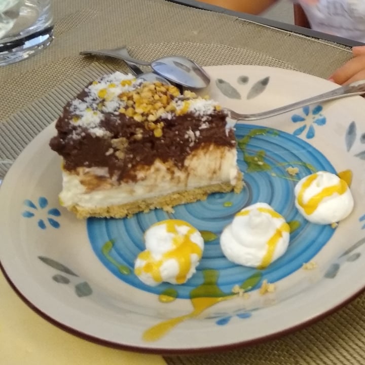 photo of Gioia Caffetteria Gastronomia Ristorante Vegano Cheesecake Vegana Cioccolato e cocco shared by @napata on  14 Apr 2021 - review