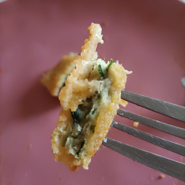 photo of Valsoia Spinach cotolette shared by @moniquepn on  31 Oct 2022 - review
