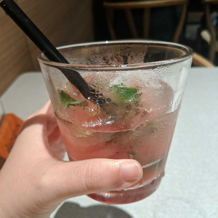 review photo of Elemen @ HarbourFront Strawberry Basil Lemonade shared by @shawneofthedead on 23 Sep 2020 - review