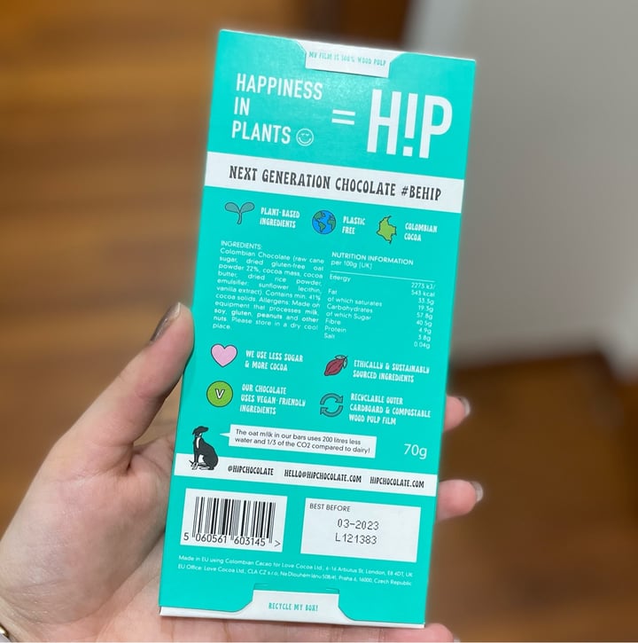 photo of HIP (H!P) Creamy Original Oat M!lk Chocolate Bar shared by @pahulnotpaul on  28 Jul 2022 - review