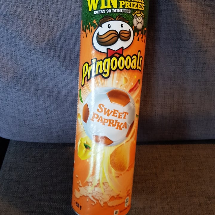 review photo of Pringles Sweet paprika shared by @perro37 on 30 Jun 2021 - review