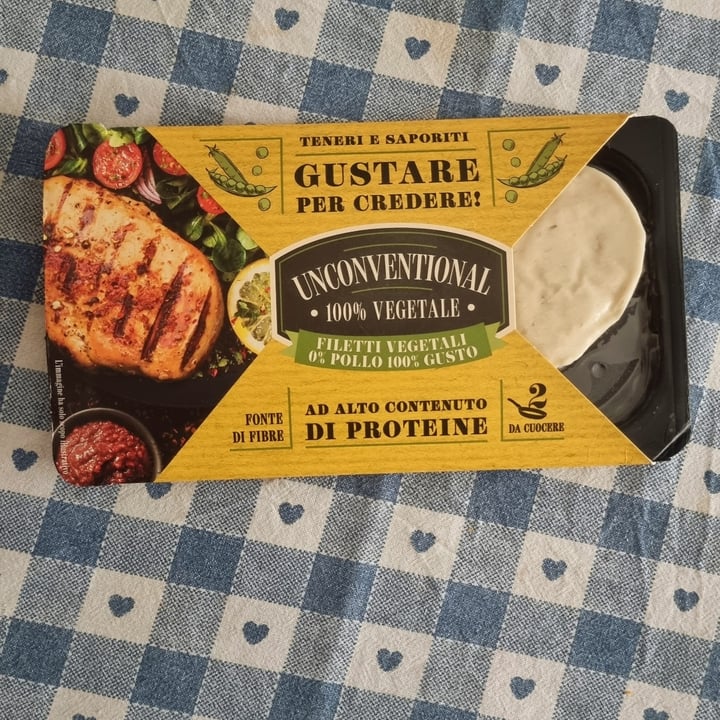photo of Unconventional Filetti Vegetali 0% Pollo 100% Gusto - Plant Based Fillet shared by @rosanucleare on  03 Jan 2022 - review