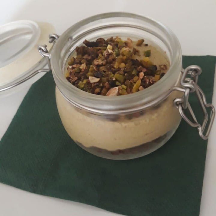 review photo of Pesto di Pistacchio Cheesecake Al Pistacchio shared by @alotlikejess on 28 Nov 2021 - review