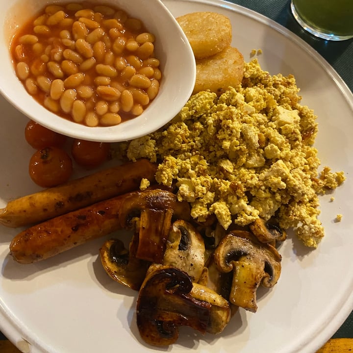 photo of CactusCat Bar English breakfast shared by @cgbr on  18 May 2022 - review