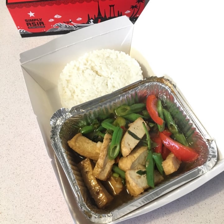 photo of Simply Asia - Sunningdale Basil and Chill Stirfry - 303 shared by @taz on  04 Oct 2020 - review
