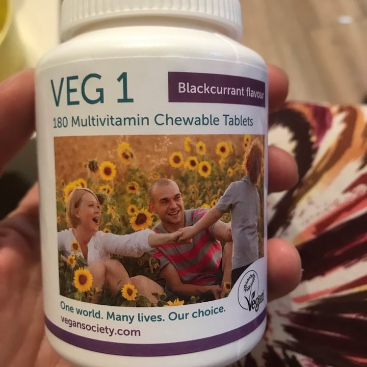 photo of Veg 1 Blackcurrent chewable multi vitamin shared by @vegansuttonmama on  22 Sep 2020 - review