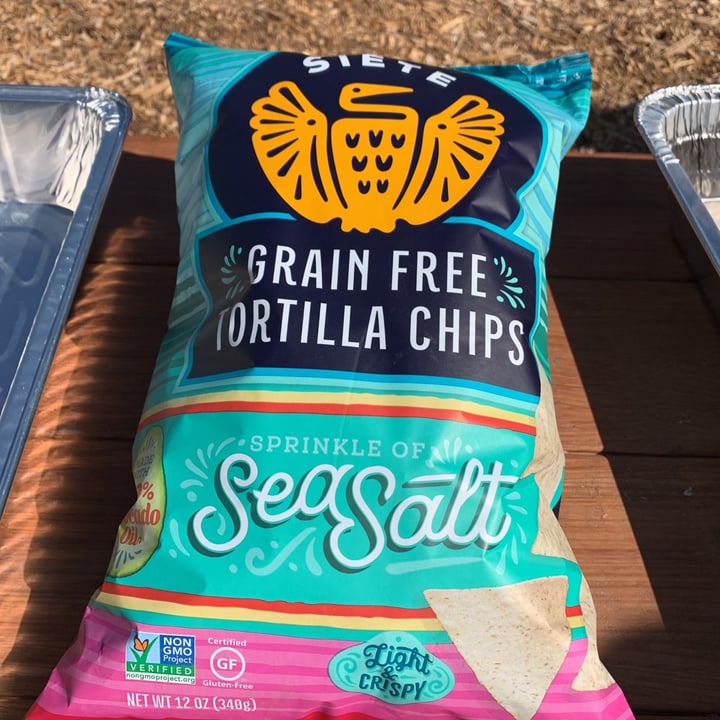 photo of Siete Family Foods Grain Free Tortilla Chips Sprinkle of Sea Salt shared by @itstgates on  13 Feb 2021 - review