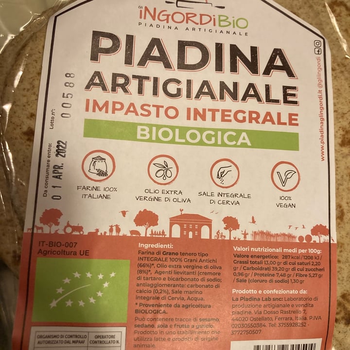 photo of Ingordibio Piadina artigianale impasto integrale shared by @lacla49 on  11 Mar 2022 - review
