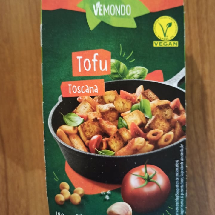 photo of Vemondo Tofu toscana shared by @lelemargot on  28 Jan 2022 - review