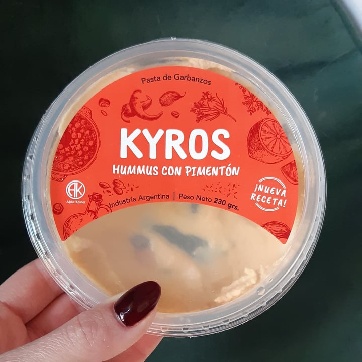 photo of Kyros Hummus con Pimentón shared by @anana on  25 Sep 2022 - review