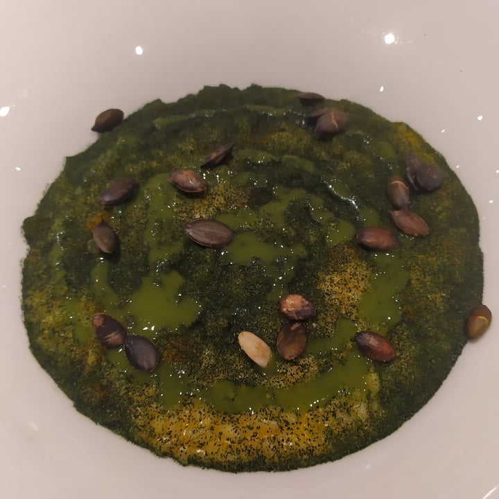 photo of Le Radici Ristorante Risotto Alla Zucca Con Crema Di Spinaci, Spirulina E Semi Di Zucca Croccanti shared by @peperonebio on  02 Apr 2022 - review