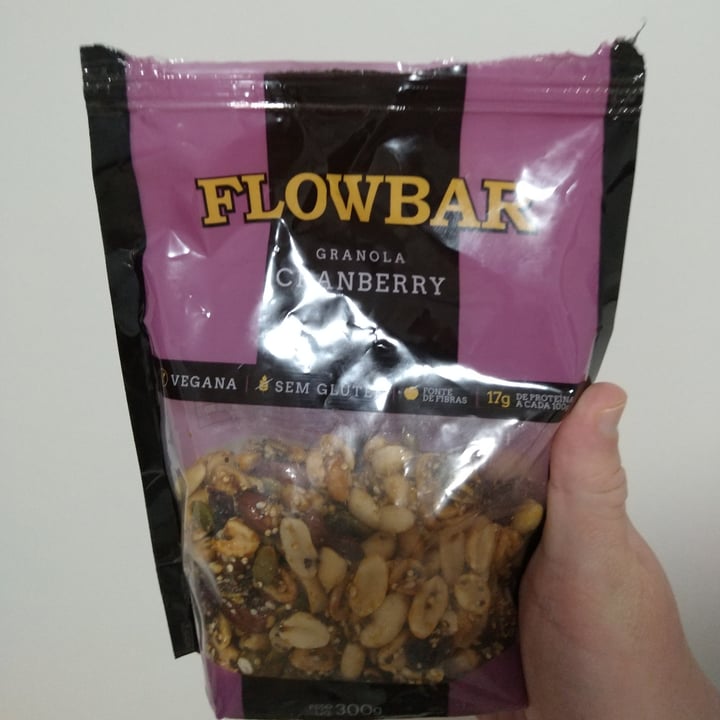 photo of Flowbar granola cranberry shared by @renan on  24 Jul 2022 - review