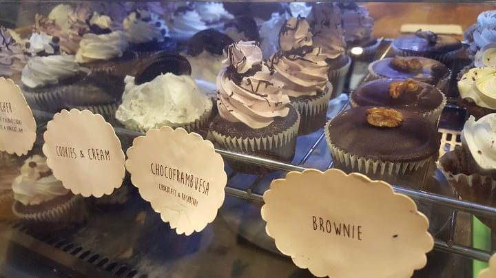 photo of Bohemian Lane Pastelería Vegana Cupcake shared by @panchistico on  04 Mar 2020 - review