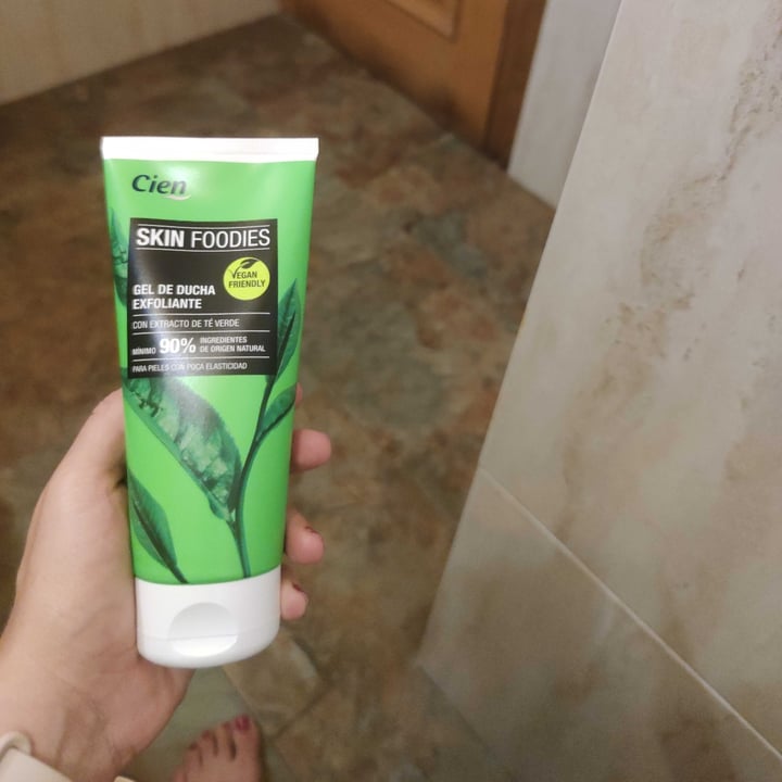 photo of Cien Gel de ducha exfoliante shared by @anaier1985 on  03 Aug 2021 - review