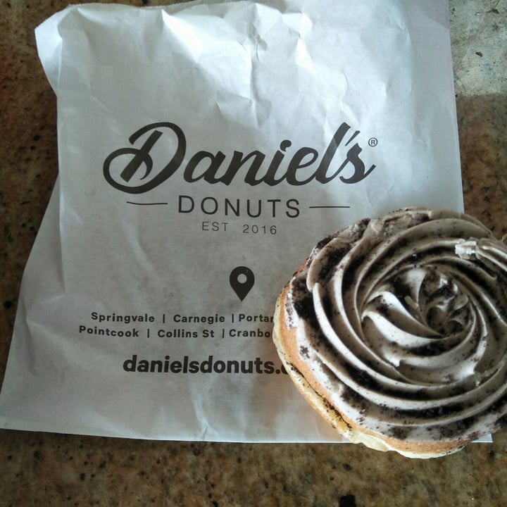 photo of Daniel's Donuts Cookies & Creme Donut shared by @divyashwaree on  29 Jun 2021 - review