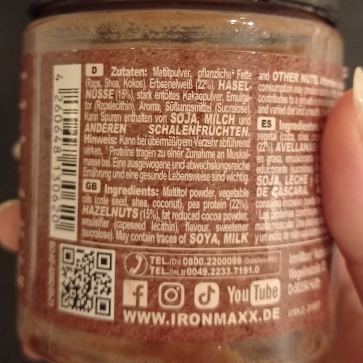 photo of IronMaxx vegan cream hazelnut crunch shared by @nuriawashungry on  10 Sep 2022 - review