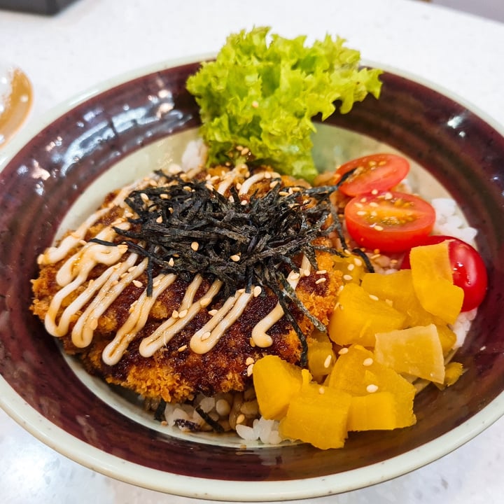 review photo of Saute Sushi Handmade teriyaki Katsu Don shared by @kces on 01 Oct 2021 - review