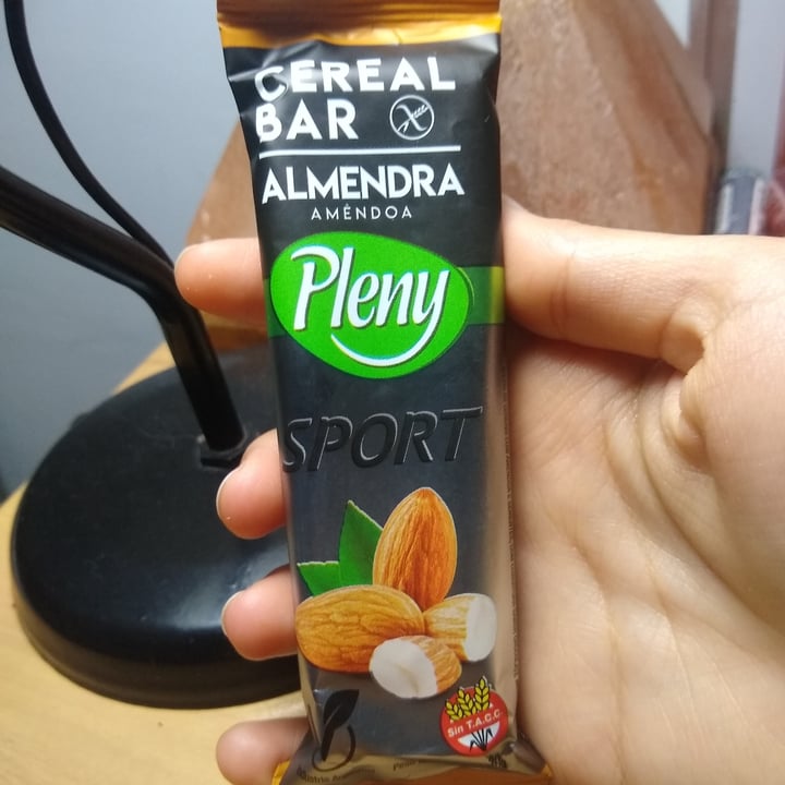 photo of Pleny Barra Sport Con Almendras shared by @laveg on  29 Mar 2022 - review