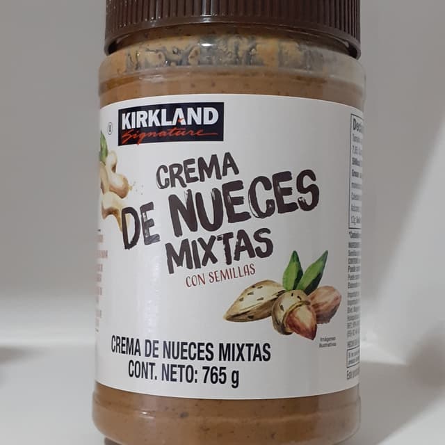 Photo of the dish “crema de nueces mixtas”
