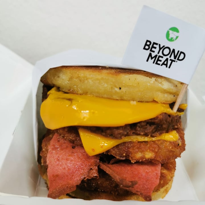 photo of Veggie Dojo MIGHTY Maple Stack ( BEYOND MEAT ) shared by @eatvegwithme on  02 May 2020 - review