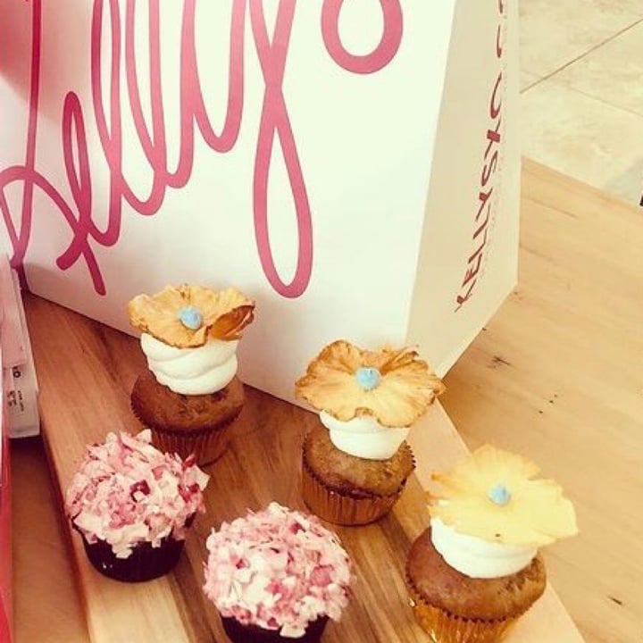 photo of Kelly's Bake Shoppe Cupcakes shared by @lauradear on  01 Jun 2021 - review