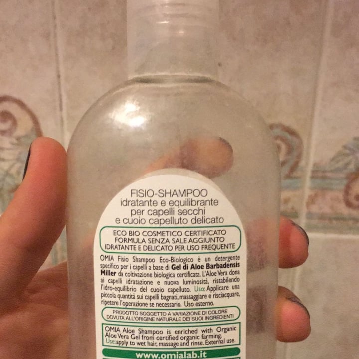 review photo of Omia Laboratoires Fisio shampoo Aloe shared by @enrico on 25 Apr 2021 - review