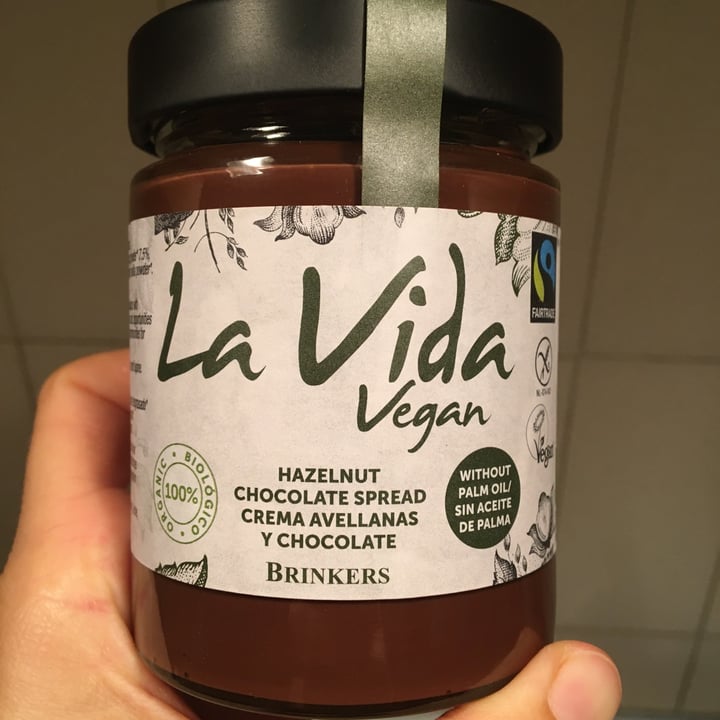 photo of La Vida Vegan Hazelnut chocolate spread shared by @saracoe on  05 Nov 2022 - review