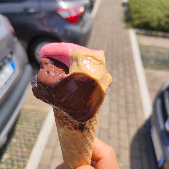 photo of Gelato Mio Vari gusti di gelato shared by @269vegan269 on  04 Jul 2022 - review