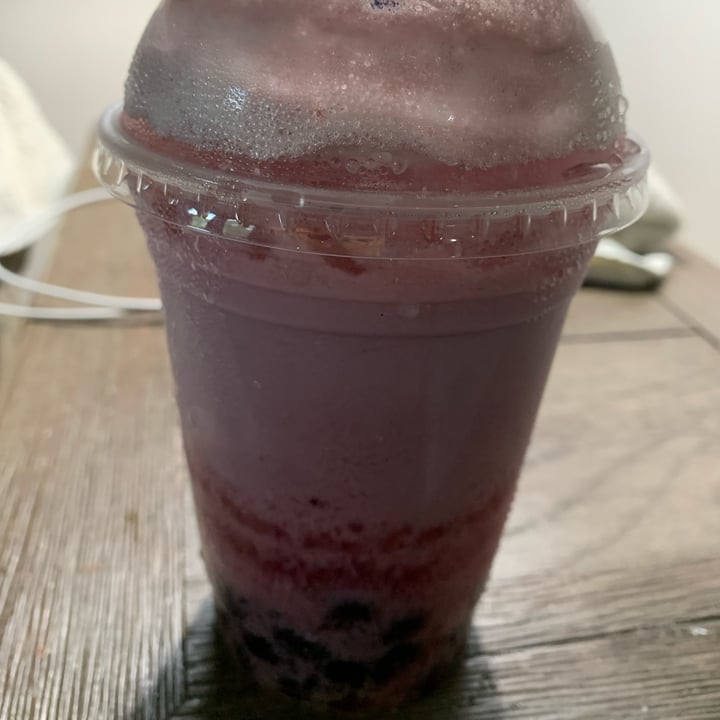photo of Twisted Soul Hibiscus Fliower Boba shared by @beckyhealthcoach on  26 Sep 2022 - review